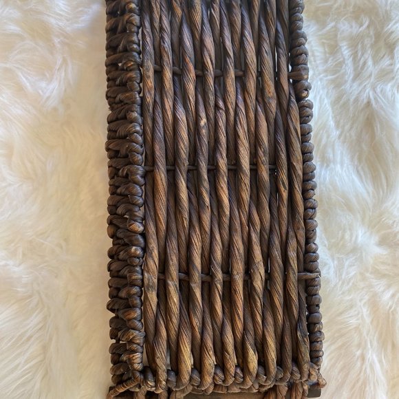 Brown Wicker Woven Condiments Serving Tray w/ 3 Fitted White Dishes NWOT - Picture 7 of 13